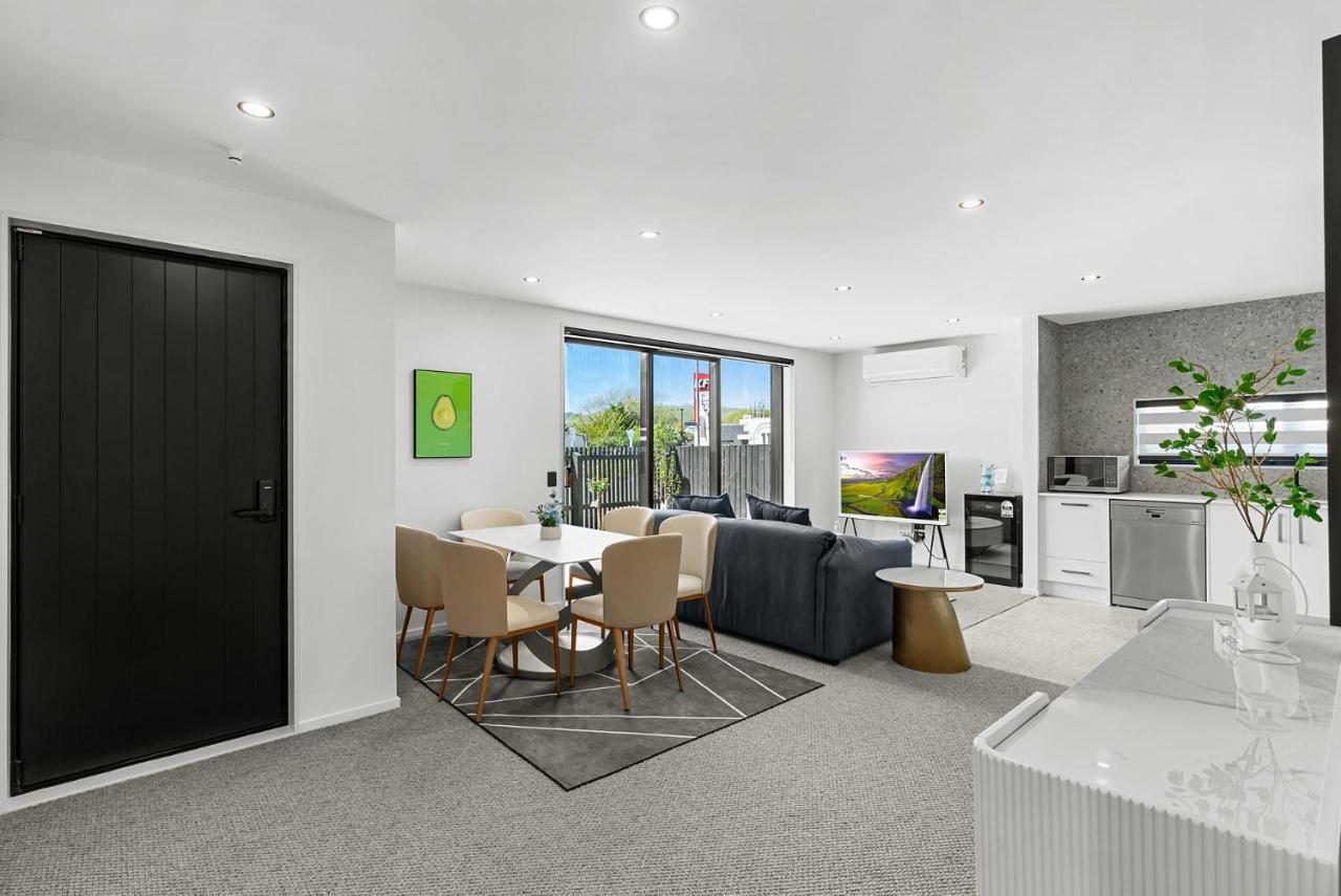 Cbd Contemporary Comfort Townhouse 2 Bed 2Bath كريستتشيرش المظهر الخارجي الصورة